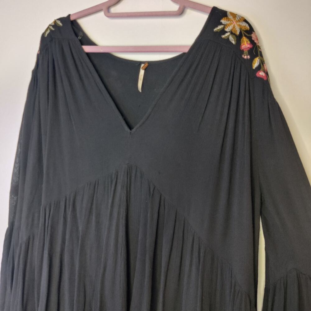 Free People Te Amo Black Gauzy Floral Embroidered Boho Babydoll Mini Dress Large - Picture 6 of 16